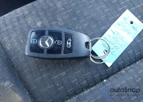 2019 Mercedes-Benz Sprinter 2500 High Roof V6 from USA, damaged, VIN WD3PF1CD2KP089477